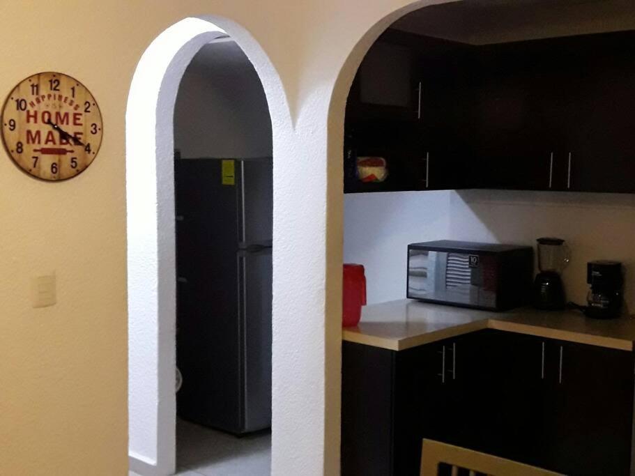 Cozy Townhouse In Great Location Apartment Cancun Exterior photo